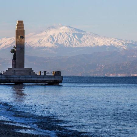 La Casa di Nausicaa : il piacere dell'ospitalità Reggio di Calabria Exterior foto