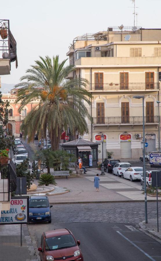 La Casa di Nausicaa : il piacere dell'ospitalità Reggio di Calabria Exterior foto